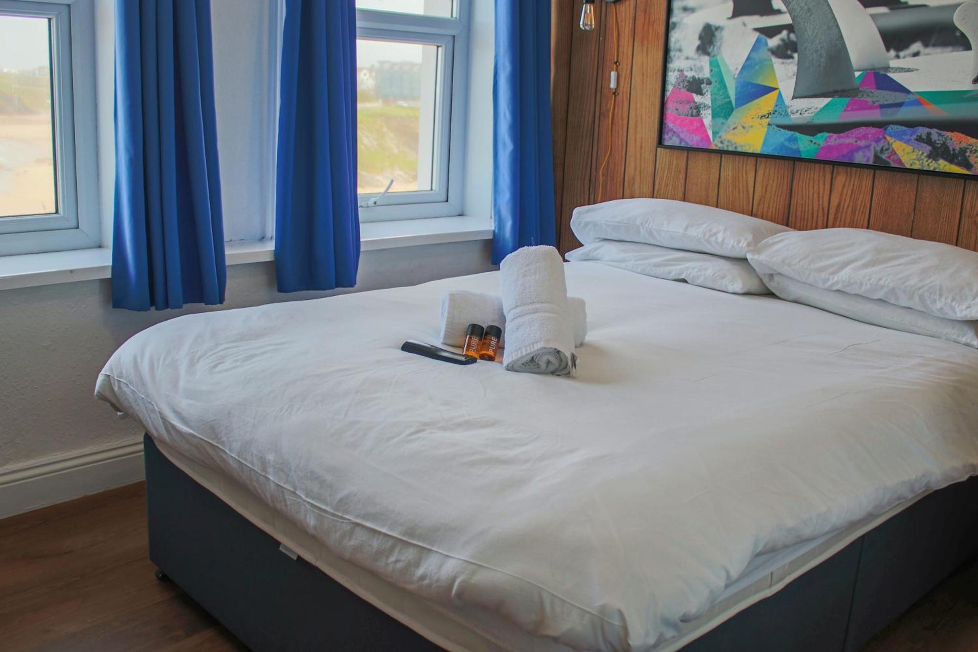 New Quay St Christopher'S Inn Newquay מראה חיצוני תמונה