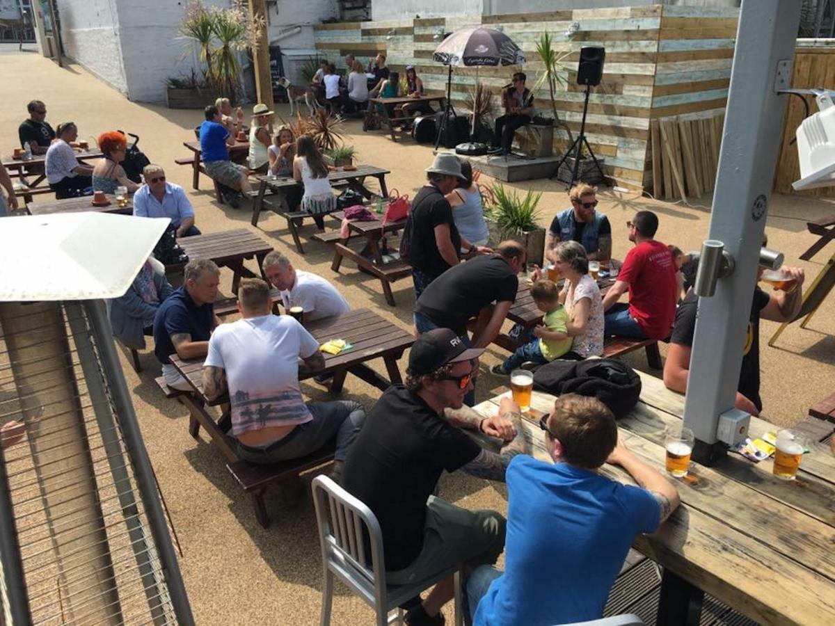 New Quay St Christopher'S Inn Newquay מראה חיצוני תמונה
